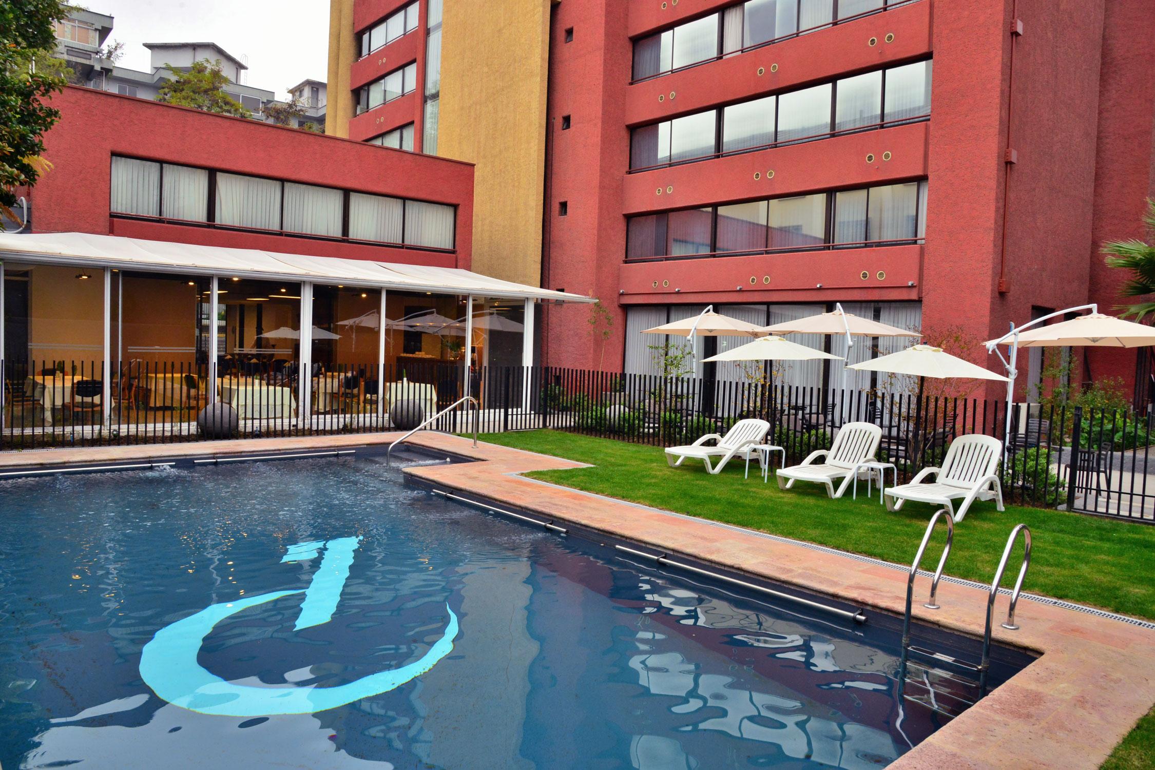 Panamericana Hotel Providencia Santiago del Cile Esterno foto