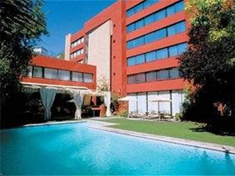 Panamericana Hotel Providencia Santiago del Cile Esterno foto